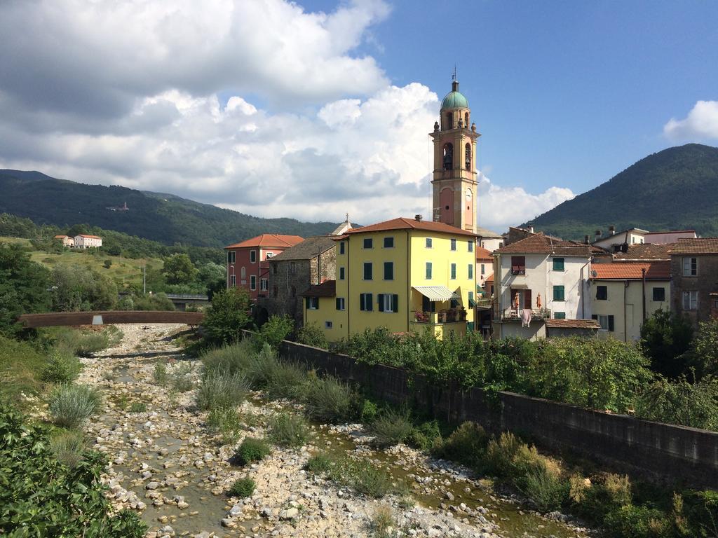 Agriturismo Dei Legi San Pietro Vara エクステリア 写真