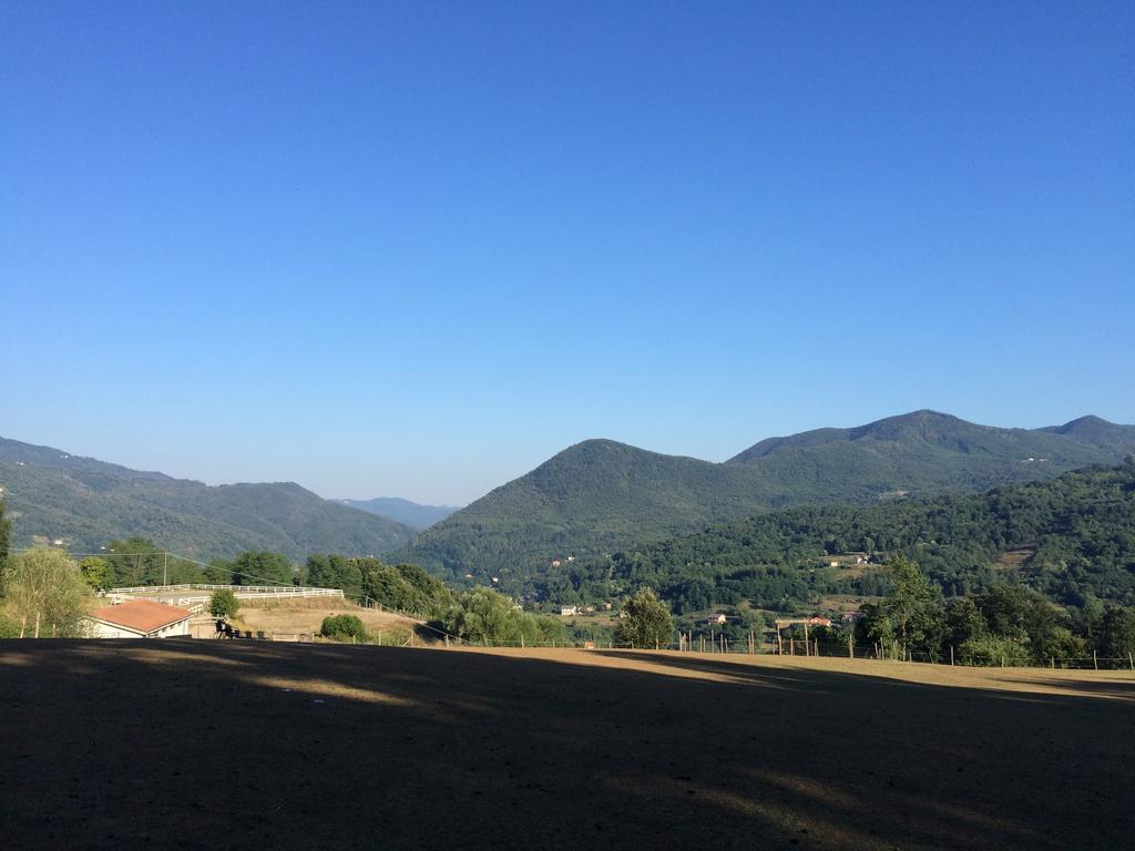 San Pietro Vara Agriturismo Dei Legiヴィラ エクステリア 写真