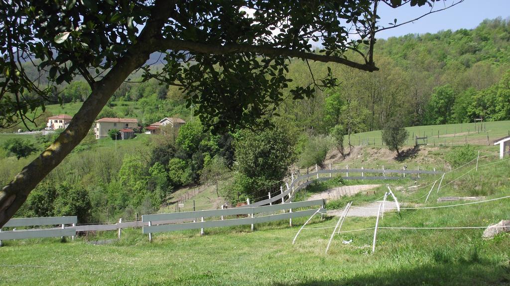 San Pietro Vara Agriturismo Dei Legiヴィラ エクステリア 写真