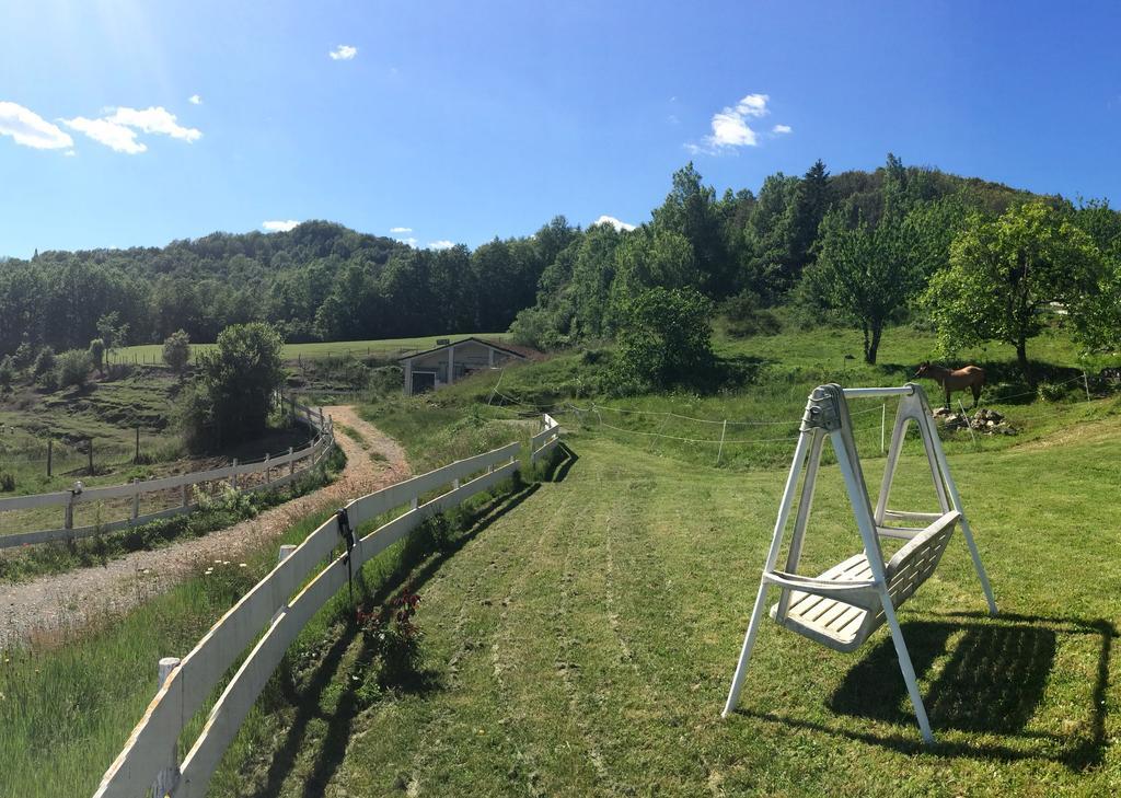 Agriturismo Dei Legi San Pietro Vara エクステリア 写真