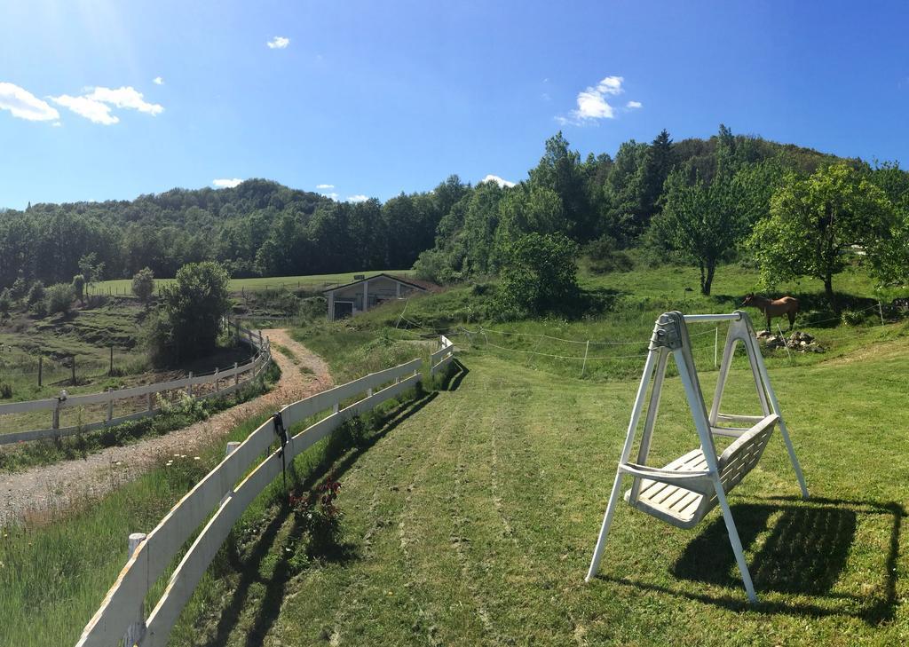 San Pietro Vara Agriturismo Dei Legiヴィラ エクステリア 写真