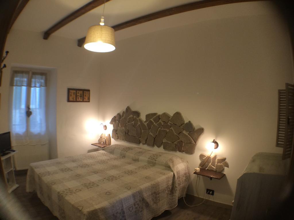 Agriturismo Dei Legi San Pietro Vara エクステリア 写真